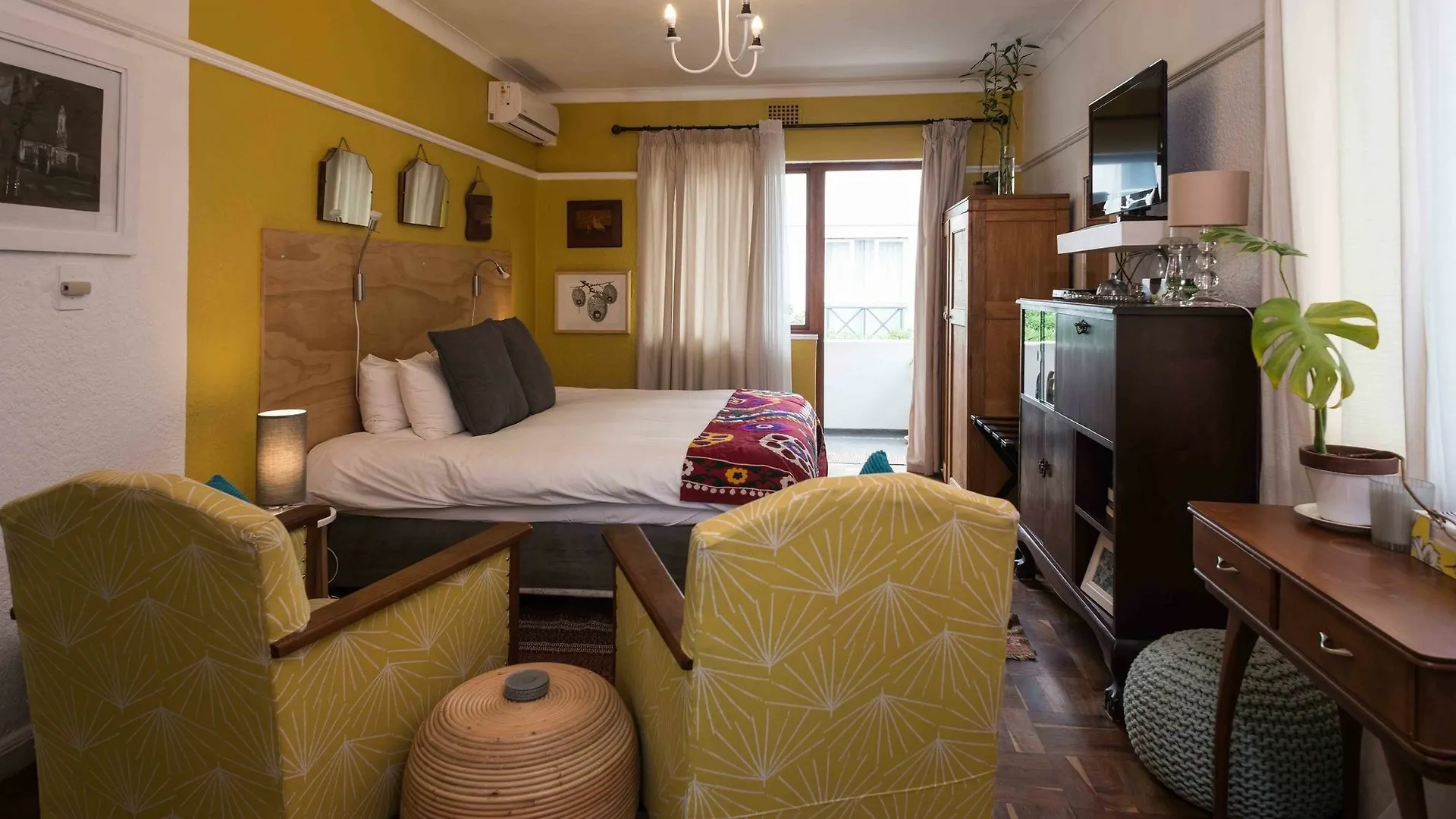 Place On The Bay Self-Catering Cape Town Apartment