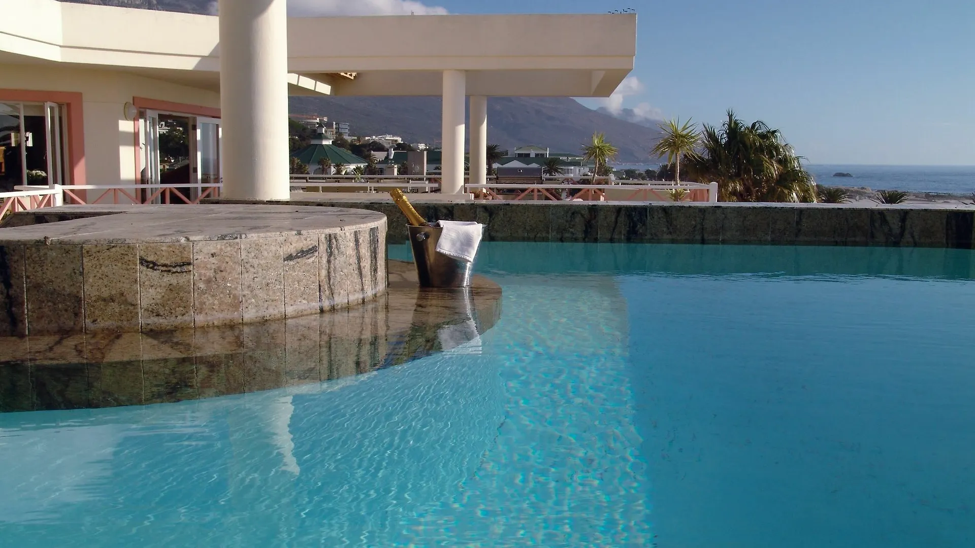 Place On The Bay Self-Catering Cape Town South Africa