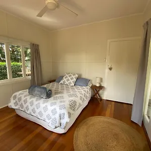 Miss Bullens Holiday home Yungaburra