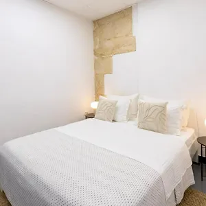 Lena's In Palace Apartment Split